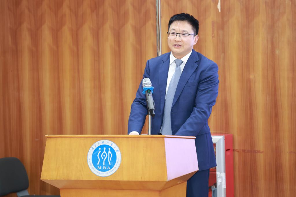 徐凯.jpg 金贝娱乐城