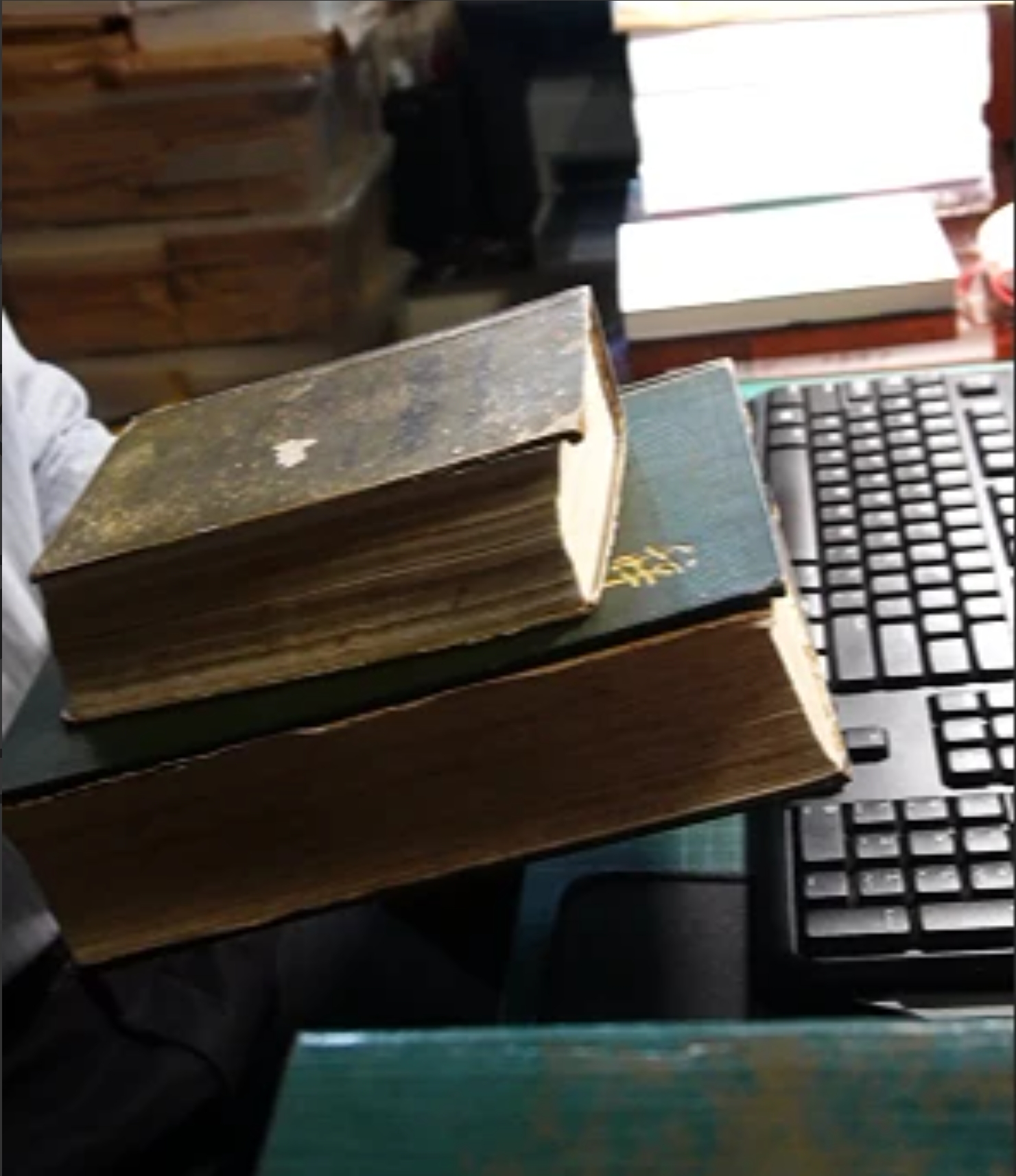 左鹏军珍藏的工具书.png 金贝娱乐城