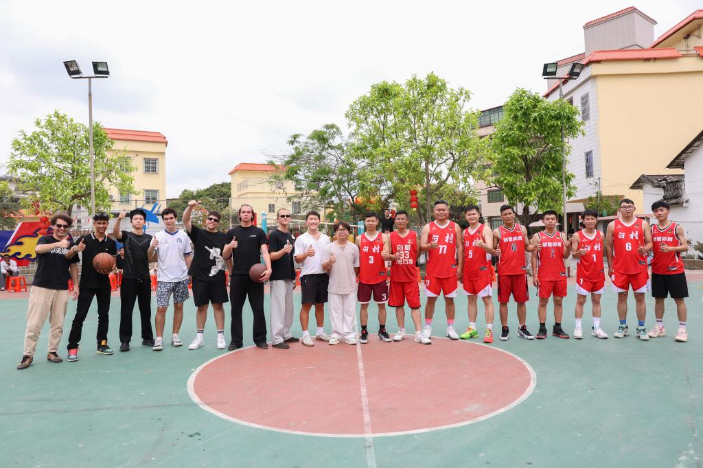 35.jpg 金贝娱乐城