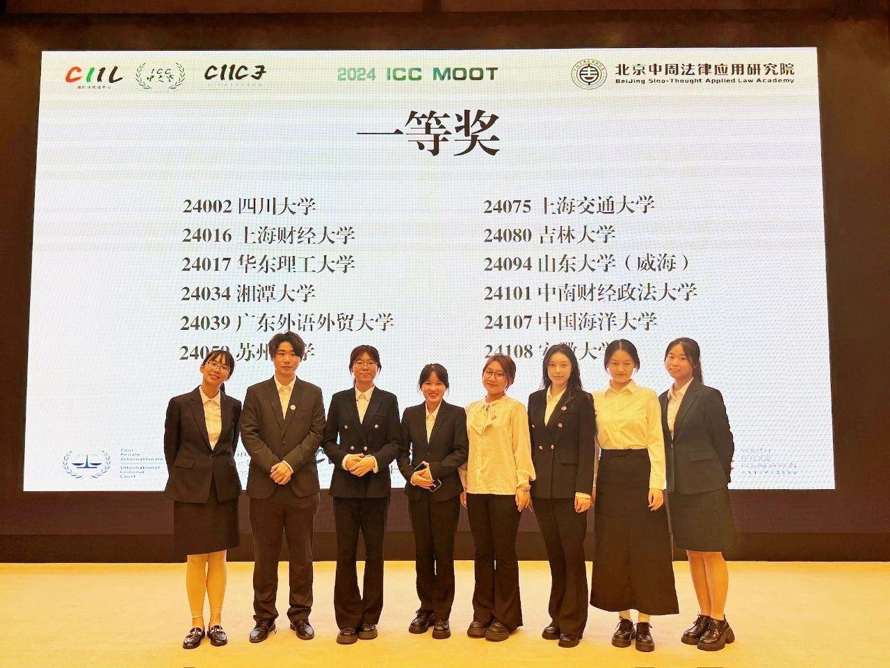 f38884e625ff8ecd76ad185e09f270a8.jpg 金贝娱乐城