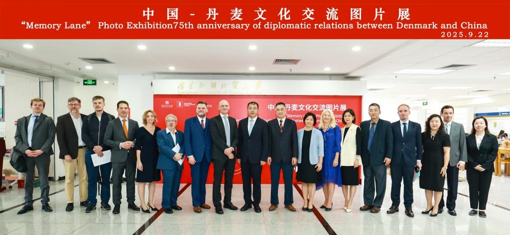 05.合影.jpg 金贝娱乐城